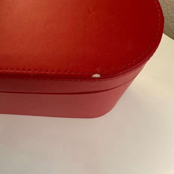 Red Dyson Hairdryer Case - Picture 5 of 5